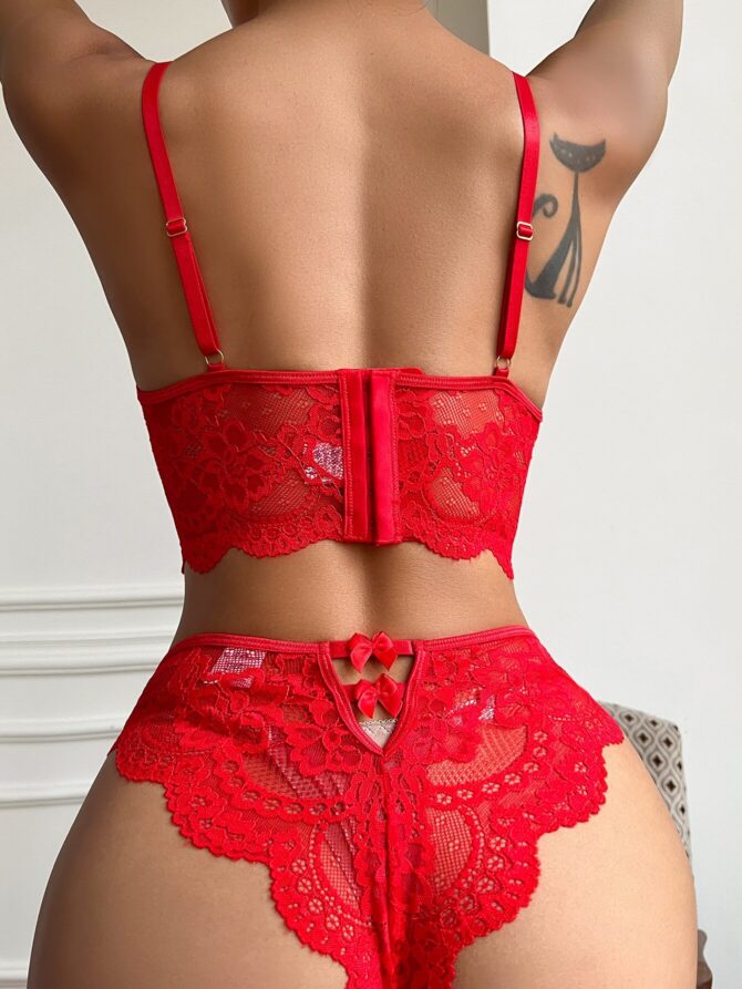 2-Piece Floral Red Underwire Lingerie Set